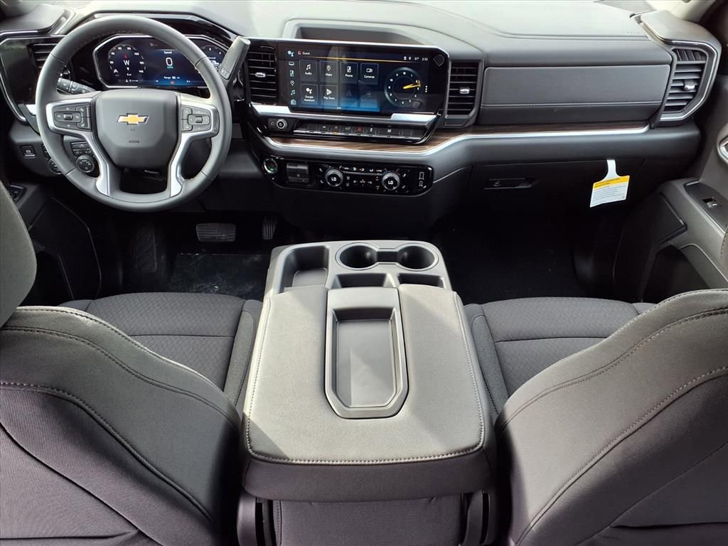 Thumbnail: 2026 Chevrolet Silverado 1500 - 9