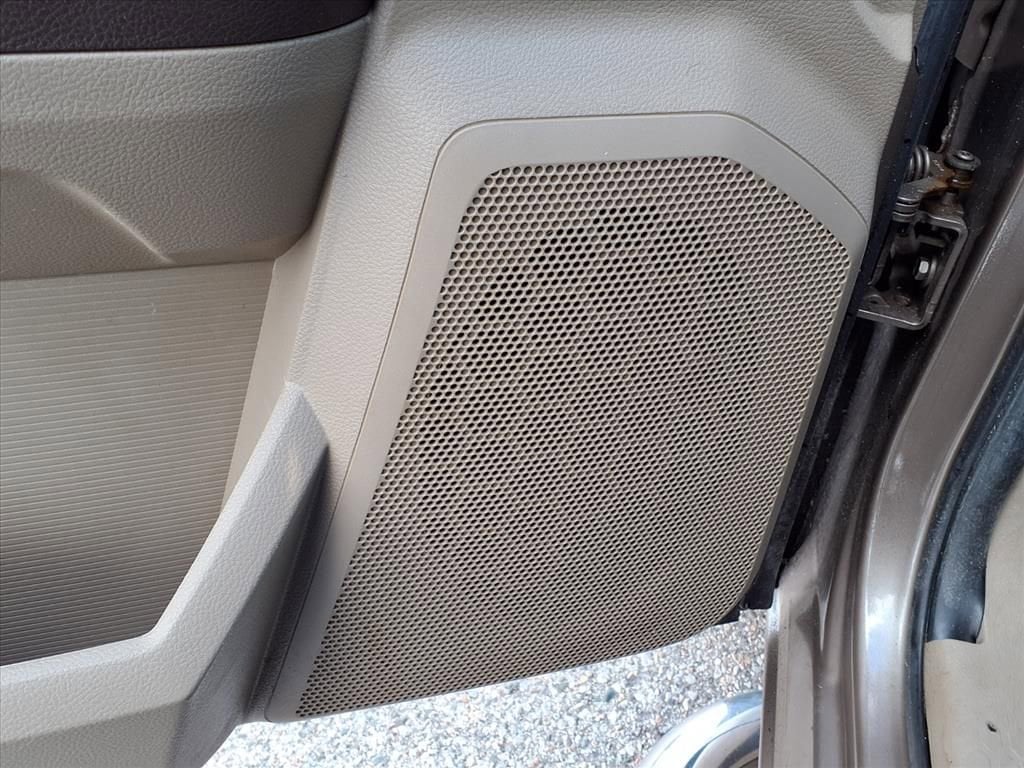 Thumbnail: 2010 Dodge Ram 1500 - 18