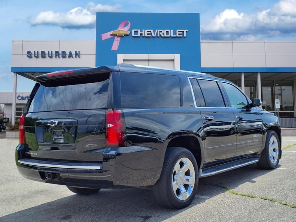 Thumbnail: 2015 Chevrolet Suburban - 5