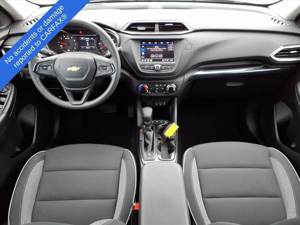 Thumbnail: 2023 Chevrolet TrailBlazer - 14