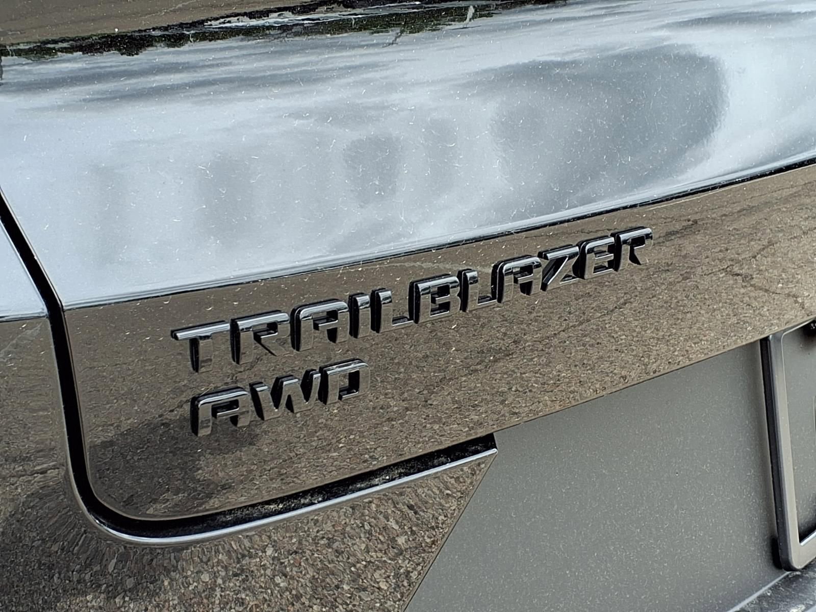 Thumbnail: 2026 Chevrolet TrailBlazer - 8