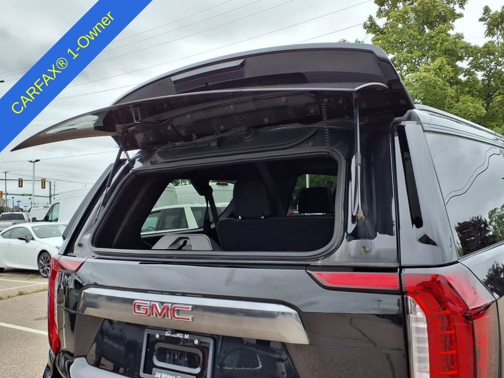 Thumbnail: 2023 GMC Yukon XL - 12