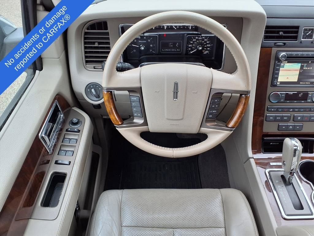 Thumbnail: 2014 Lincoln Navigator - 14