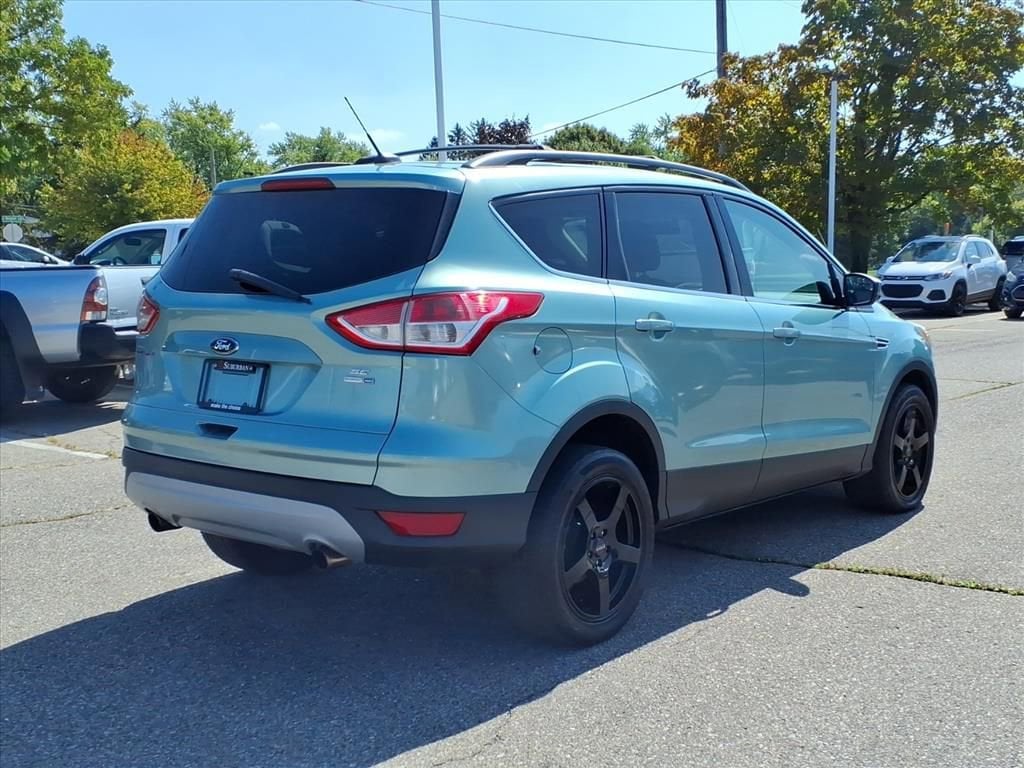 Thumbnail: 2013 Ford Escape - 5