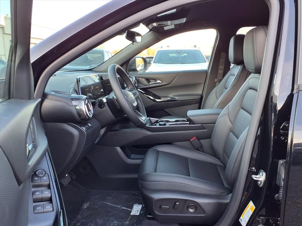 Thumbnail: 2026 Chevrolet Equinox - 15