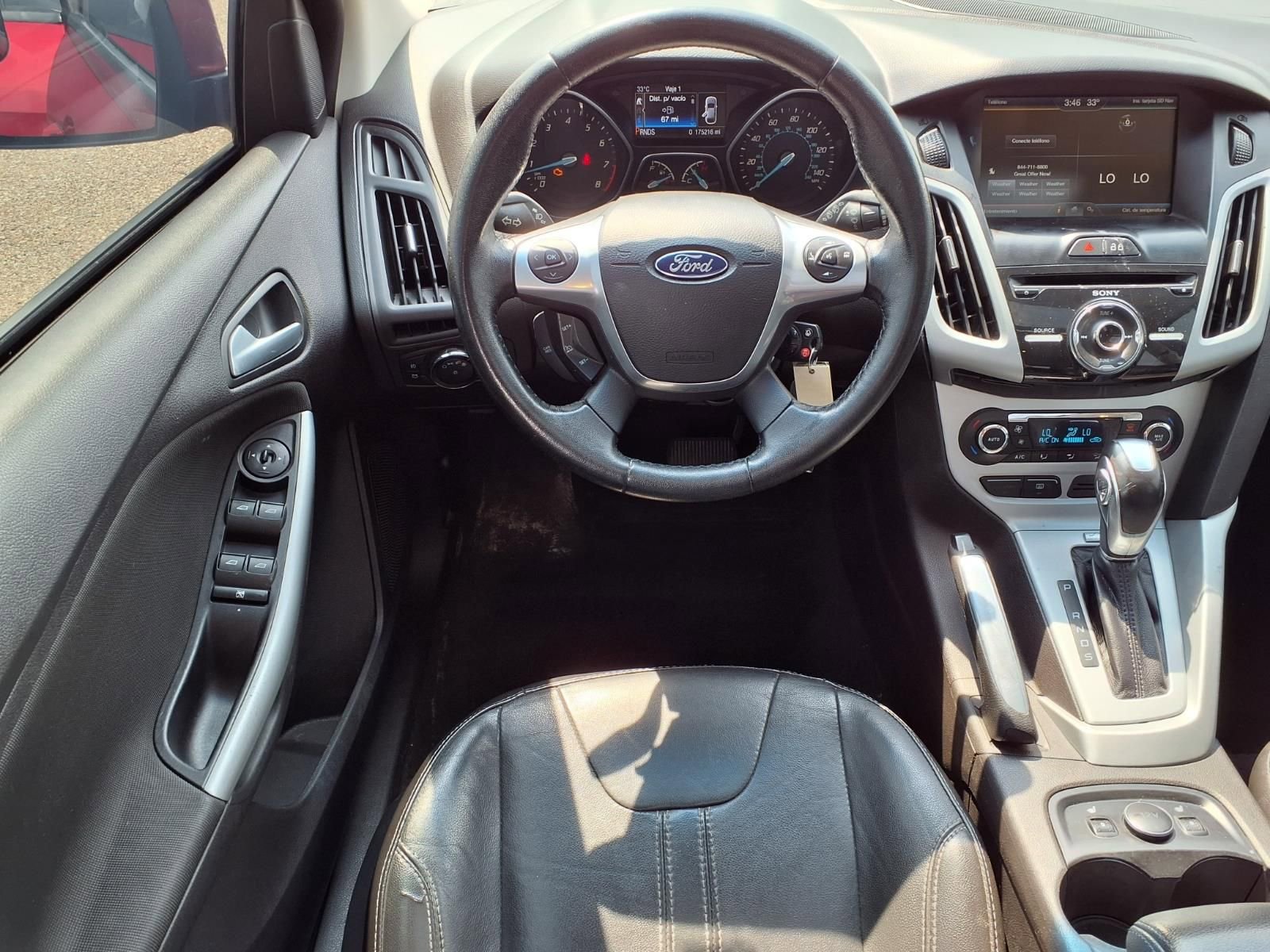 Thumbnail: 2014 Ford Focus - 13