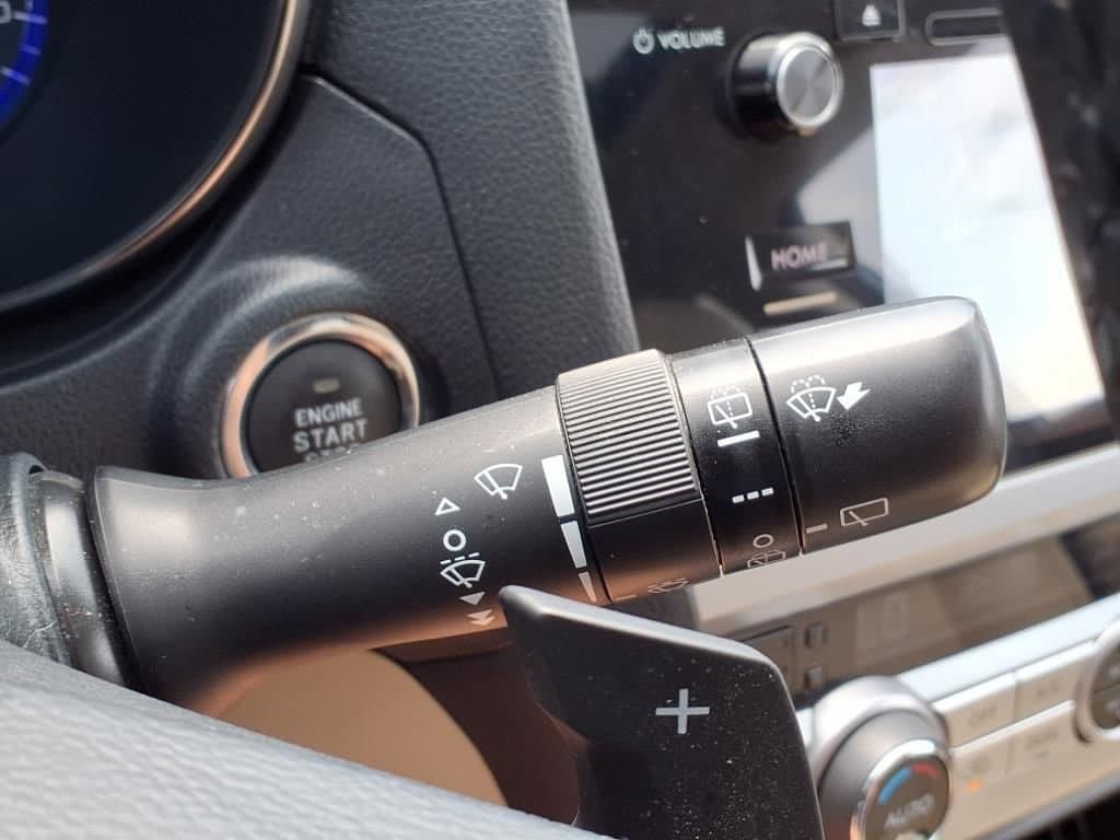 Thumbnail: 2015 Subaru Outback - 21