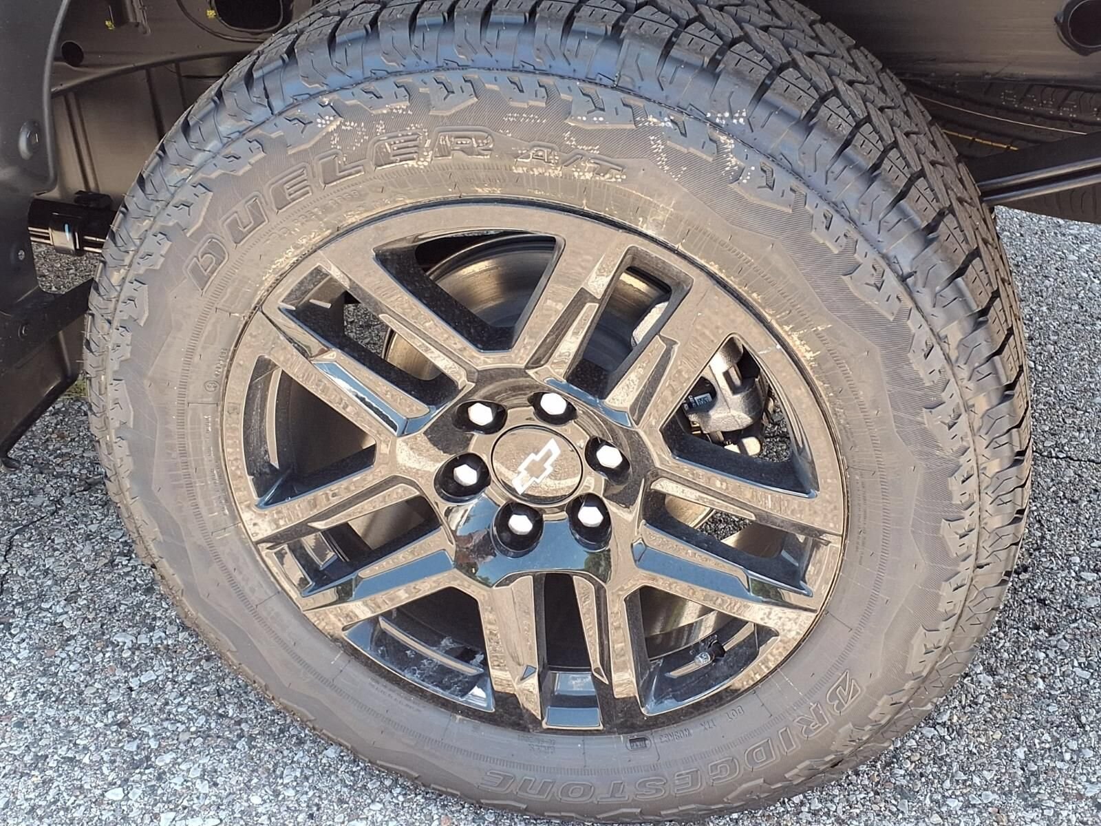 Thumbnail: 2026 Chevrolet Silverado 1500 - 7