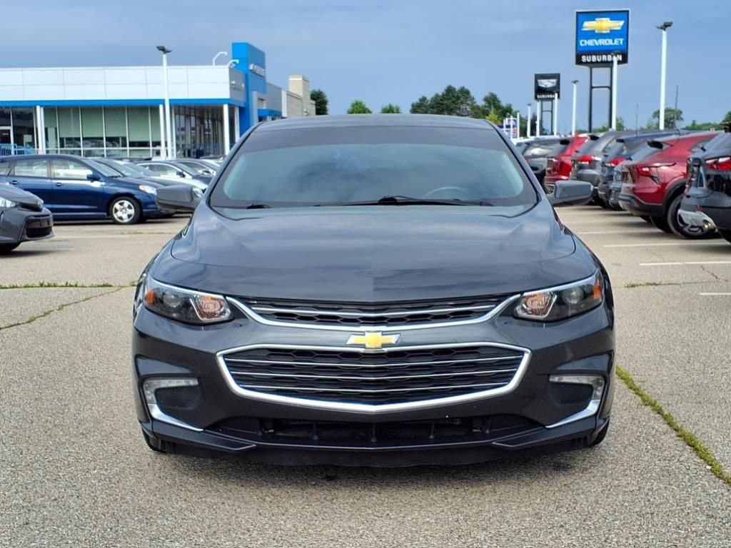 Thumbnail: 2016 Chevrolet Malibu - 2