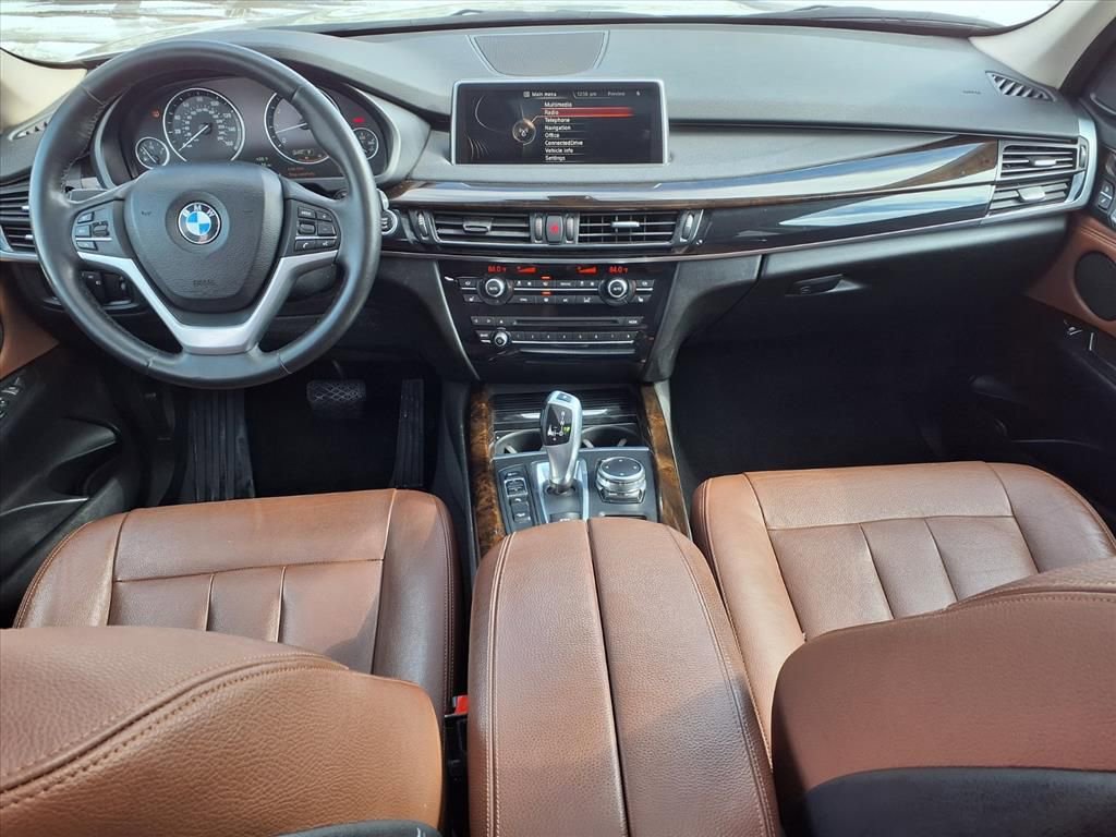Thumbnail: 2016 BMW X5 - 11