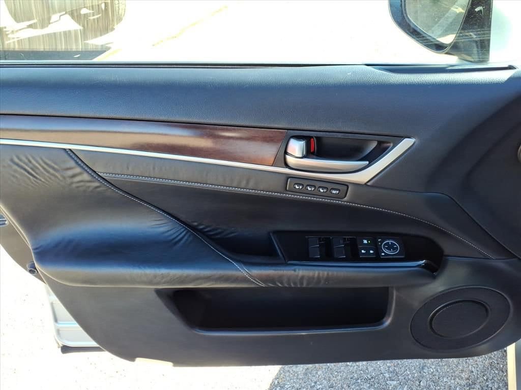 Thumbnail: 2013 Lexus GS - 12