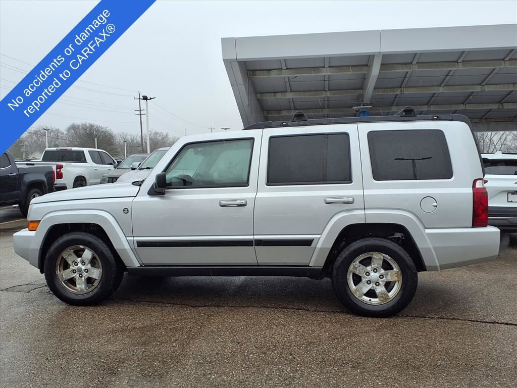 Thumbnail: 2008 Jeep Commander - 8