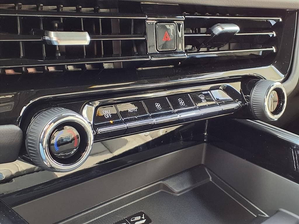 Thumbnail: 2026 Chevrolet Tahoe - 19