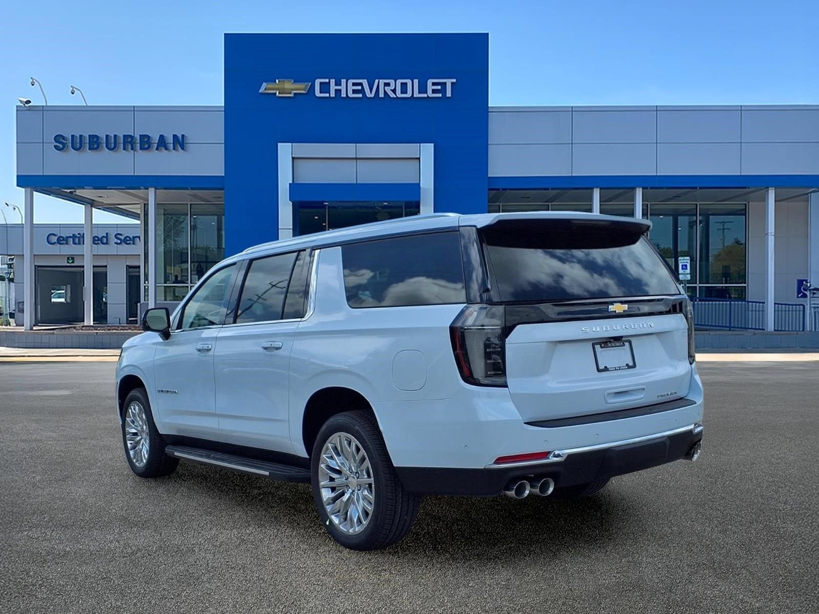 Thumbnail: 2026 Chevrolet Suburban - 6