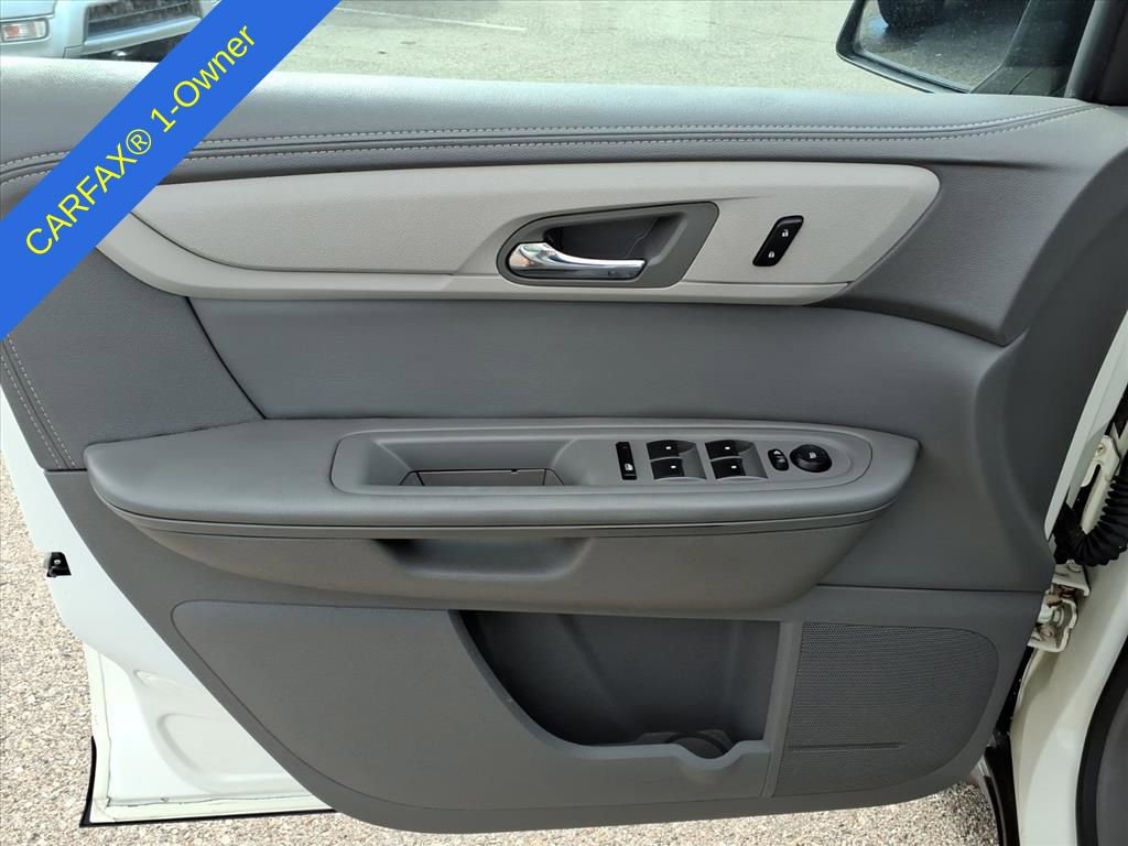 Thumbnail: 2014 Chevrolet Traverse - 14