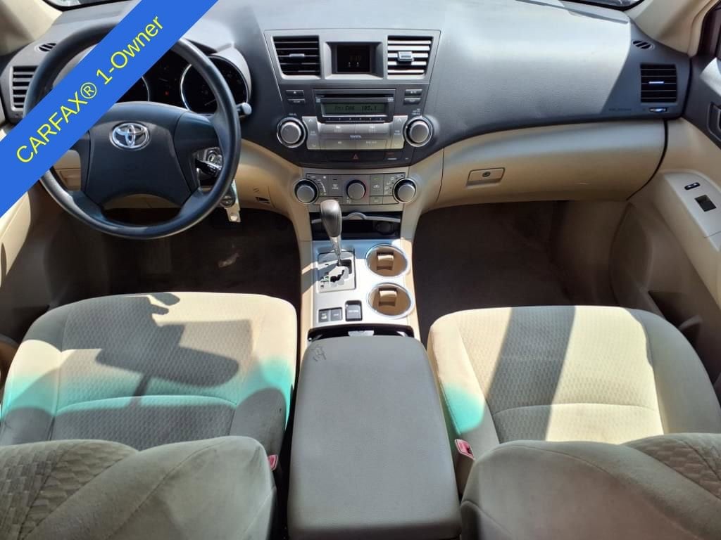 Thumbnail: 2010 Toyota Highlander - 13
