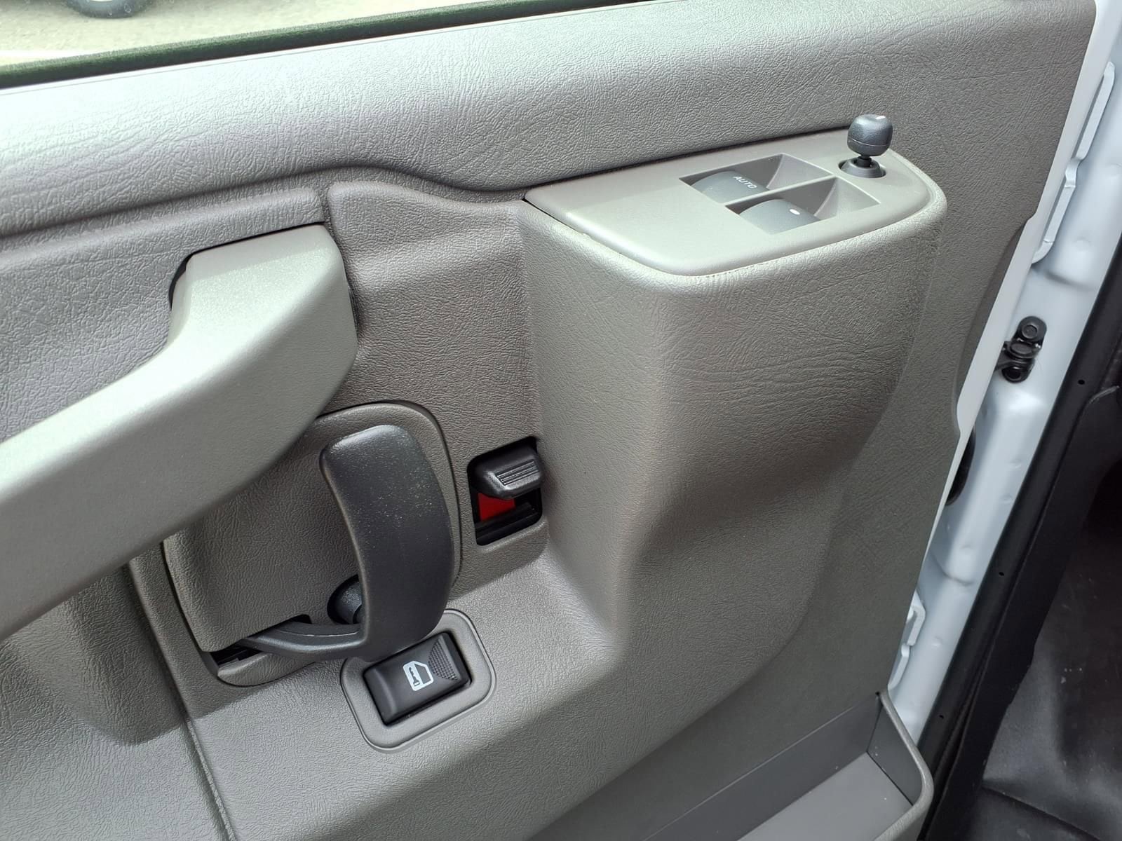 Thumbnail: 2026 Chevrolet Express - 13