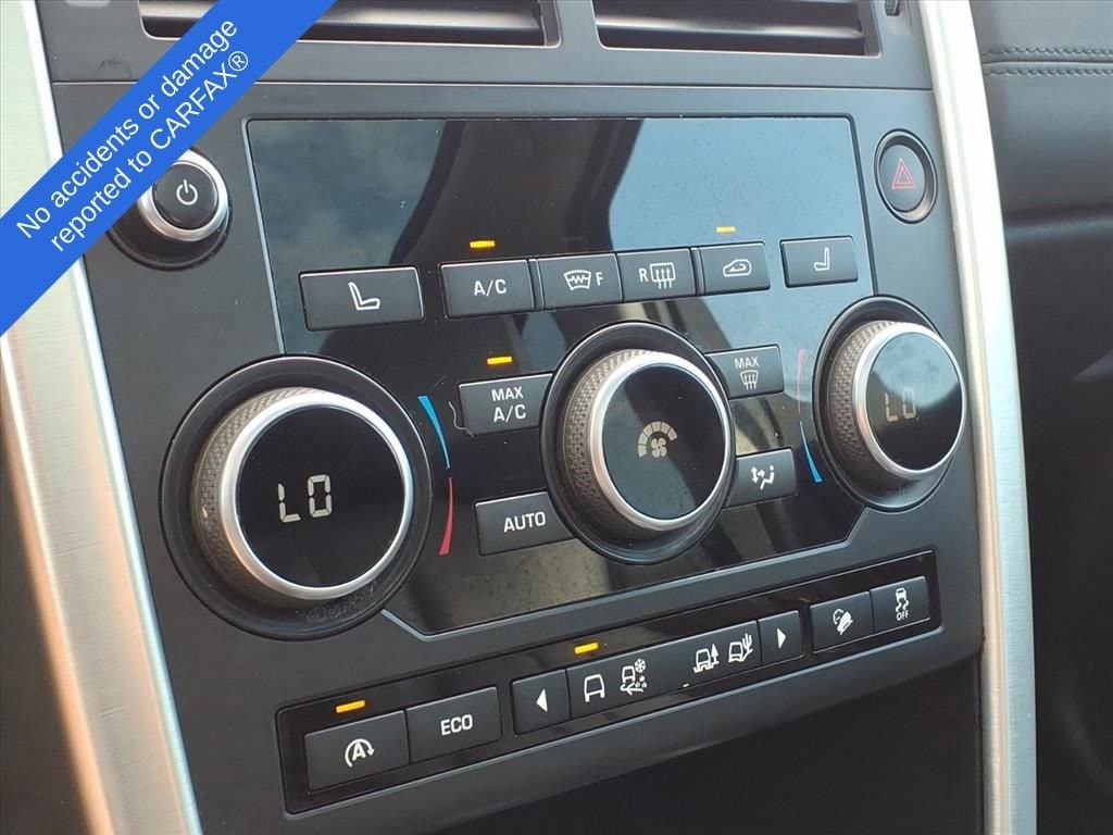 Thumbnail: 2017 Land Rover Discovery Sport - 23