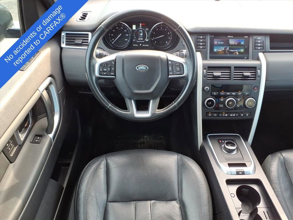 Thumbnail: 2017 Land Rover Discovery Sport - 13