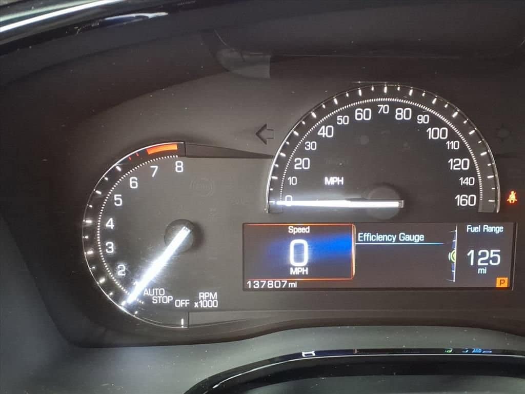 Thumbnail: 2017 Cadillac XT5 - 19