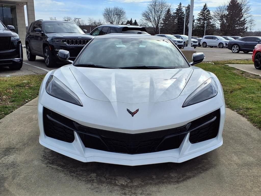 Thumbnail: 2025 Chevrolet Corvette - 2