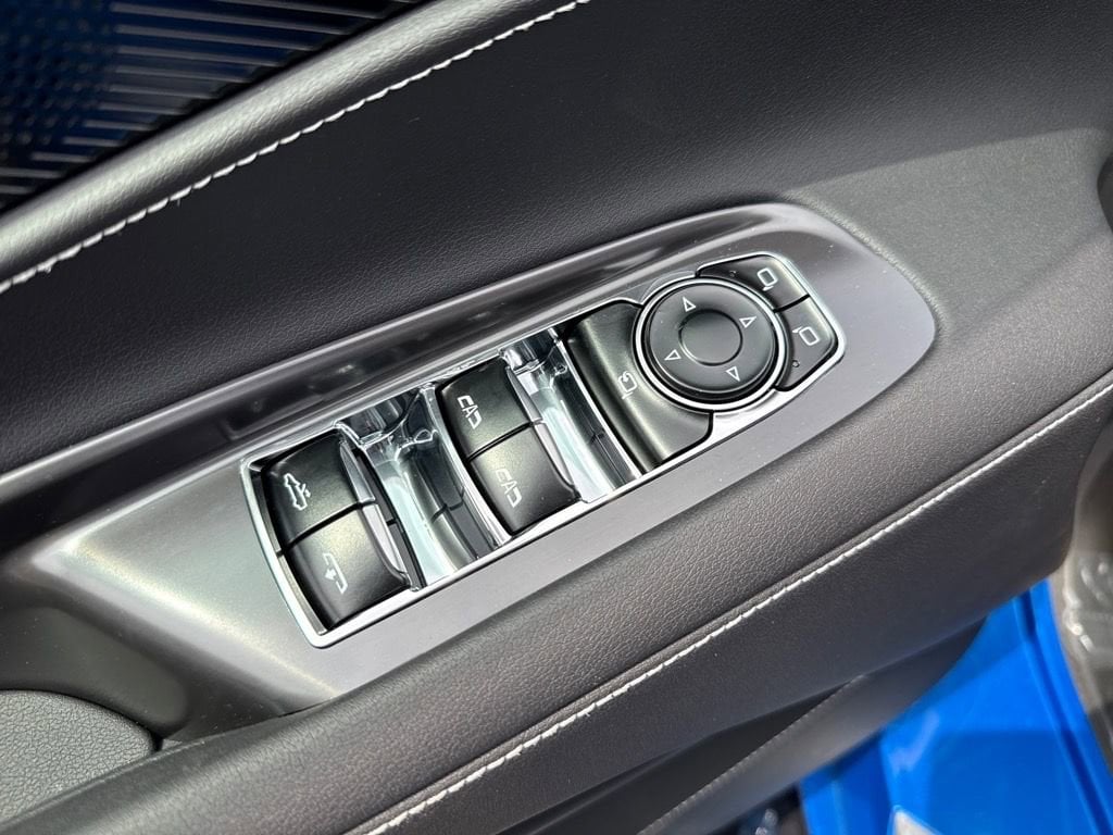 Thumbnail: 2025 Chevrolet Corvette - 16