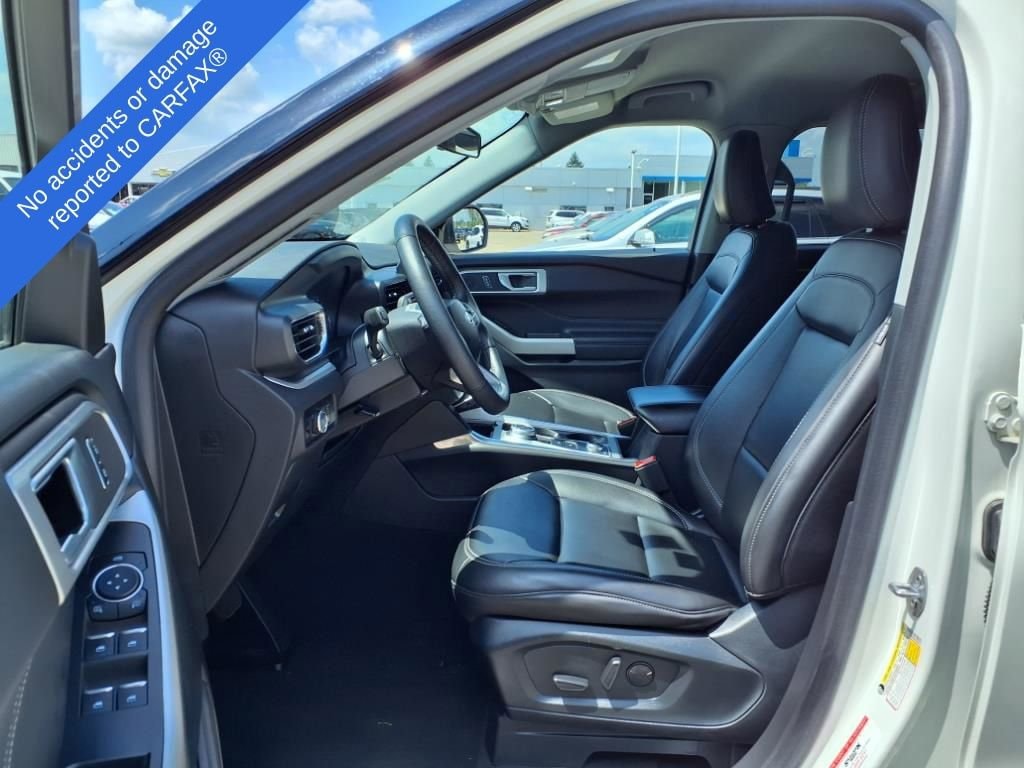 Thumbnail: 2023 Ford Explorer - 18