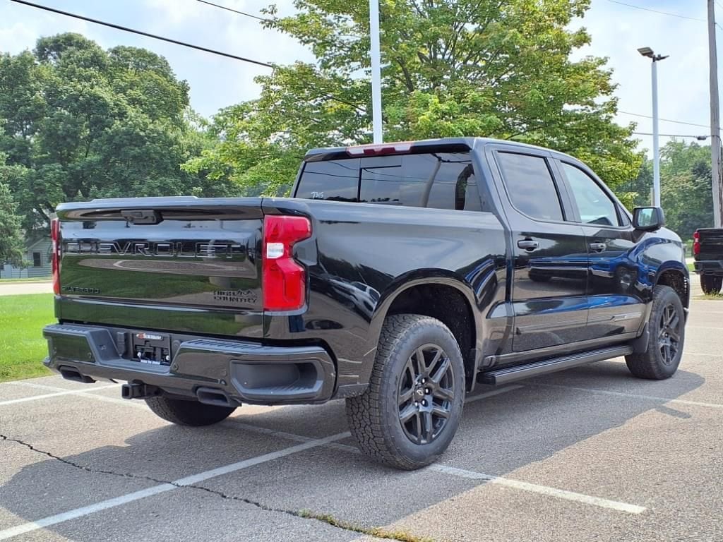 Thumbnail: 2025 Chevrolet Silverado 1500 - 4