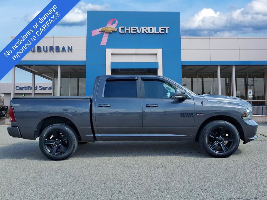 2018 Ram 1500 Sport photo 4