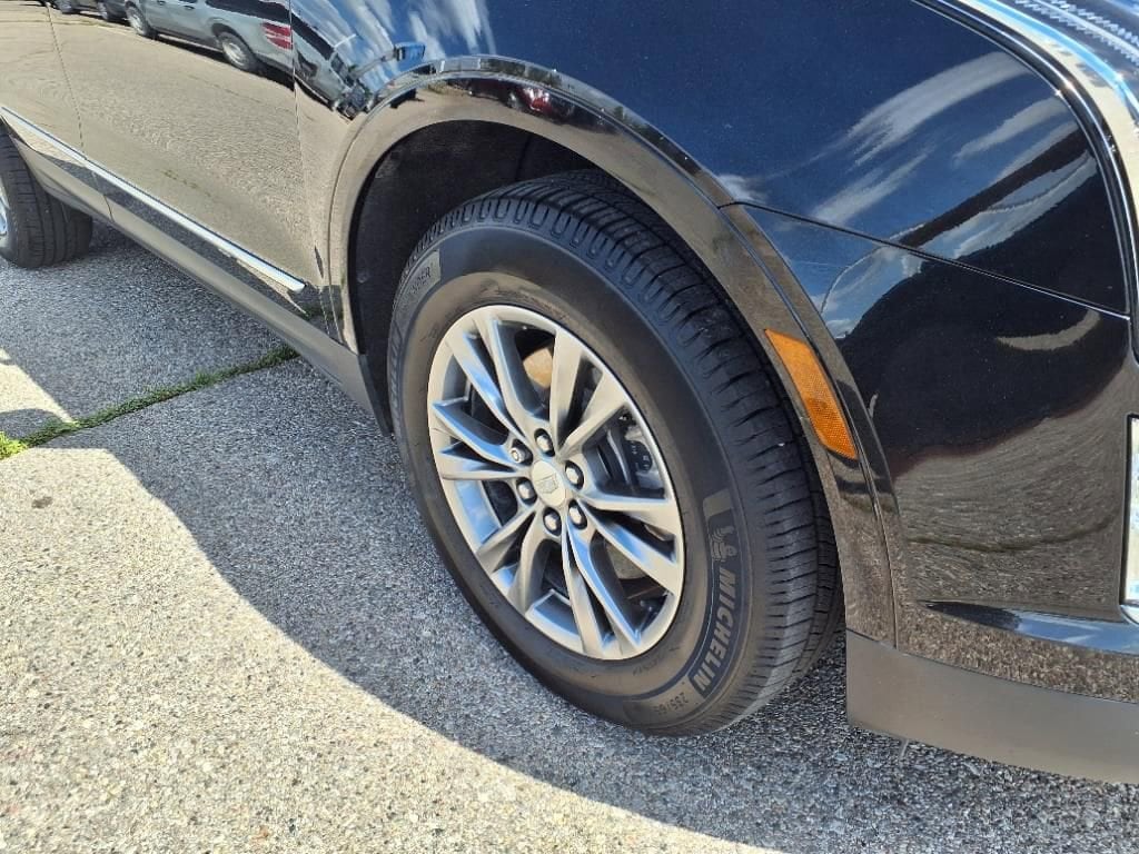 Thumbnail: 2021 Cadillac XT5 - 4