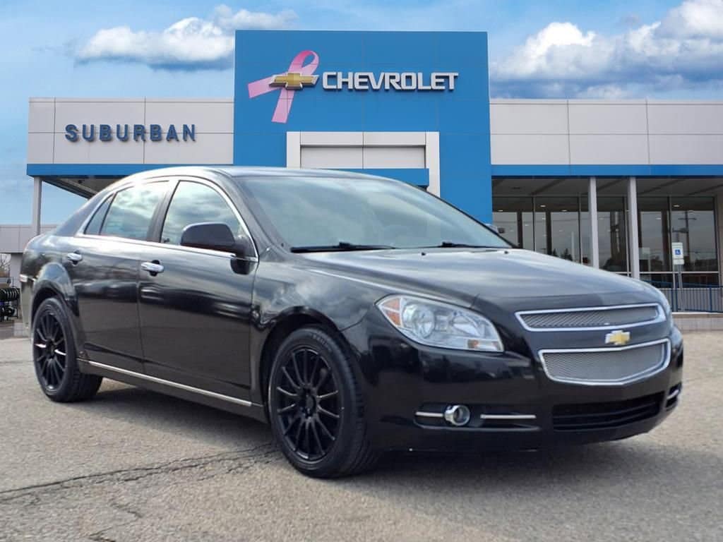 2011 Chevrolet Malibu LTZ 3