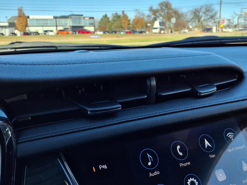 Thumbnail: 2022 Cadillac XT6 - 28