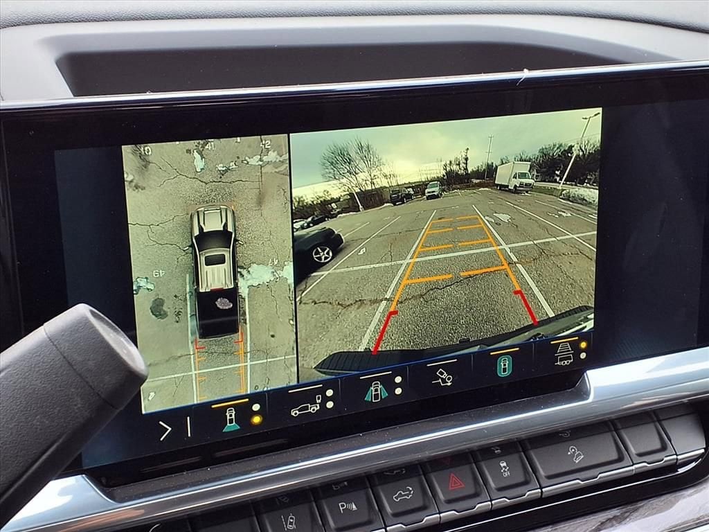 Thumbnail: 2026 Chevrolet Silverado 2500 - 18