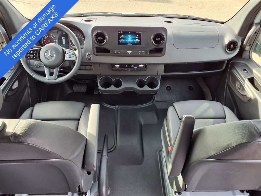 Thumbnail: 2023 Mercedes-Benz Sprinter - 15