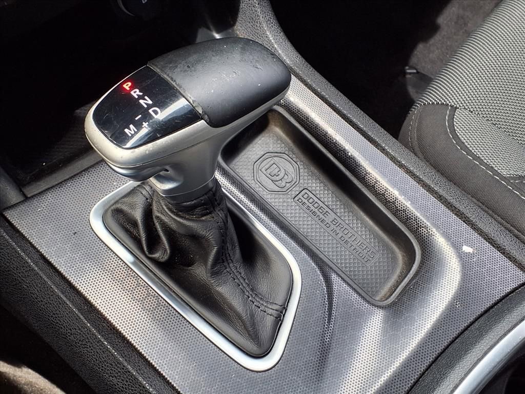 Thumbnail: 2016 Dodge Charger - 21