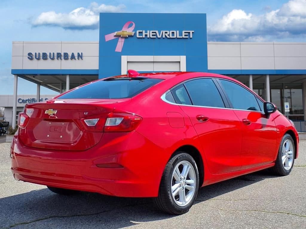 Thumbnail: 2016 Chevrolet Cruze - 5