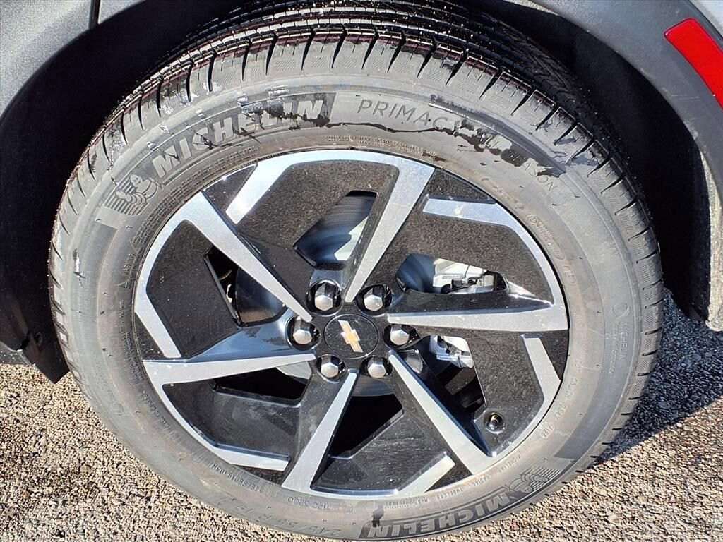 Thumbnail: 2026 Chevrolet Equinox - 7