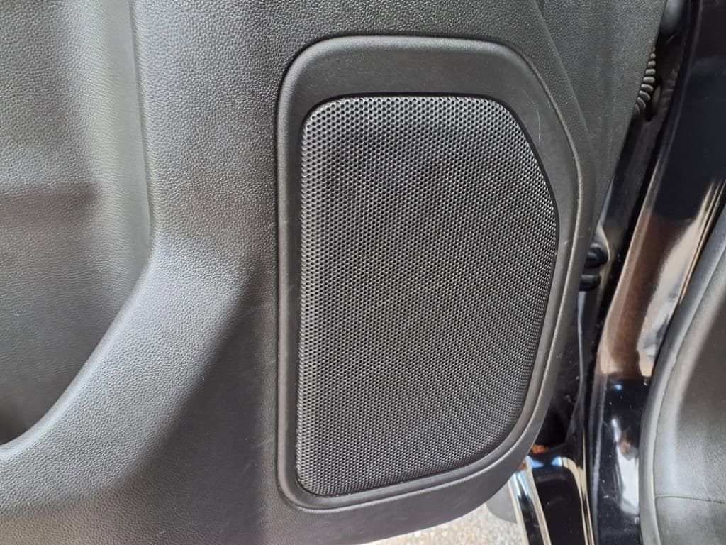 Thumbnail: 2021 Chevrolet Silverado 1500 - 16