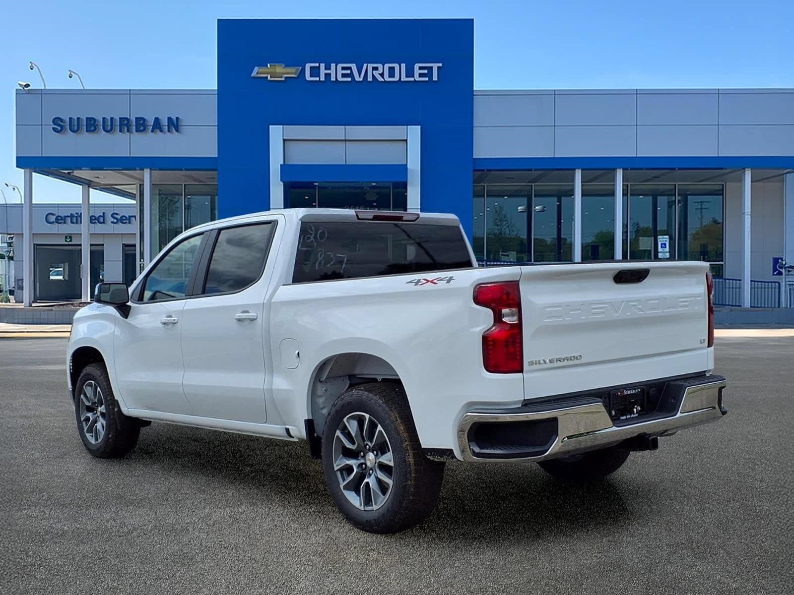 Thumbnail: 2026 Chevrolet Silverado 1500 - 6