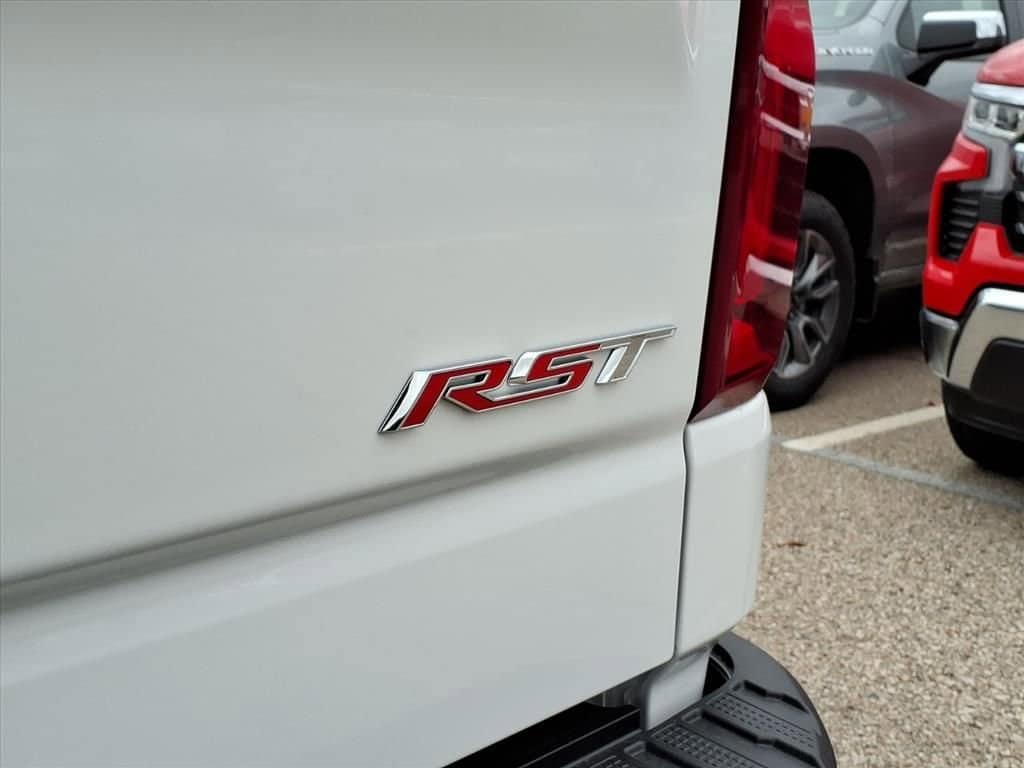 Thumbnail: 2026 Chevrolet Silverado 1500 - 8