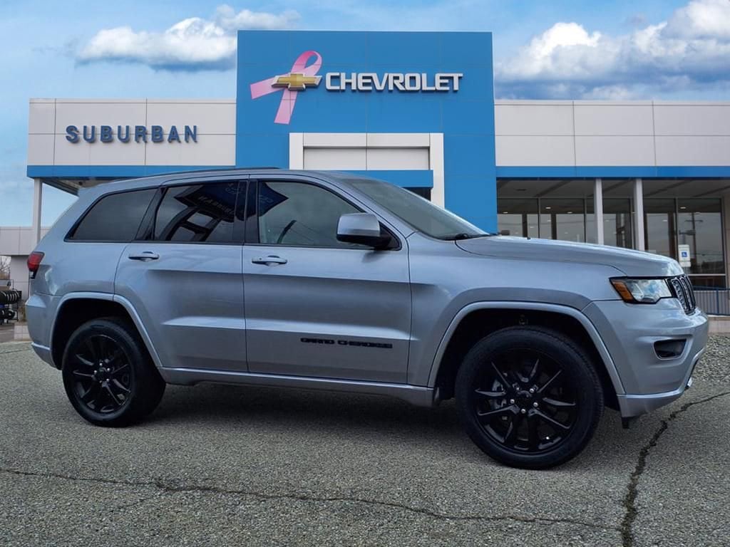 Thumbnail: 2020 Jeep Grand Cherokee - 4