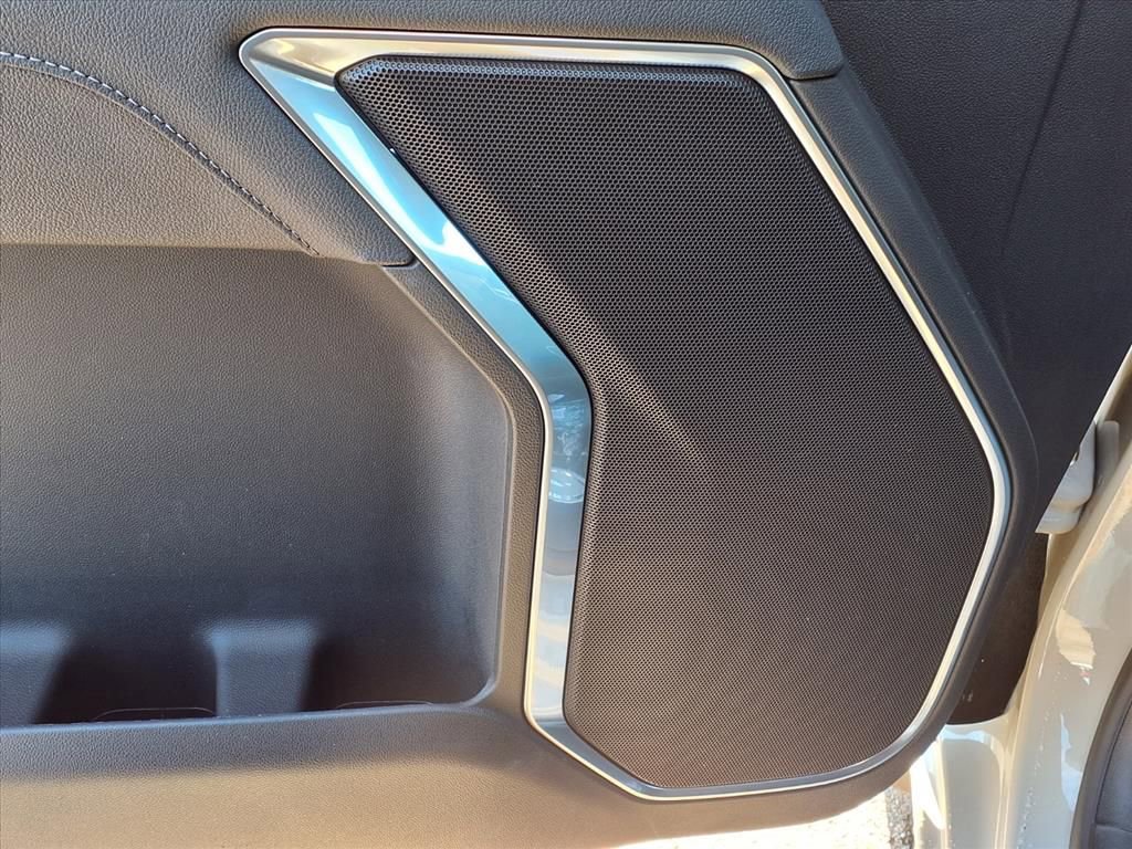 Thumbnail: 2026 Chevrolet Silverado 1500 - 13