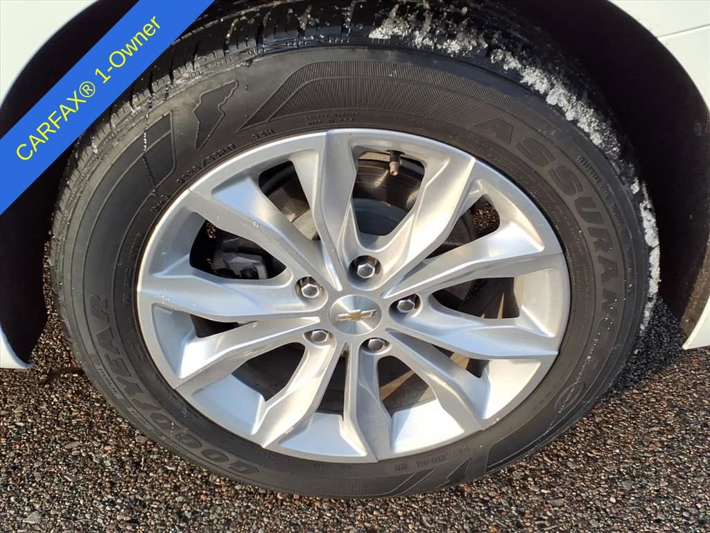 Thumbnail: 2024 Chevrolet Malibu - 9