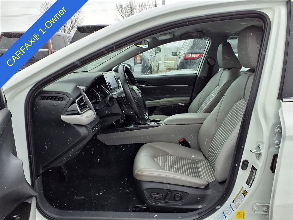 Thumbnail: 2023 Toyota Camry - 17