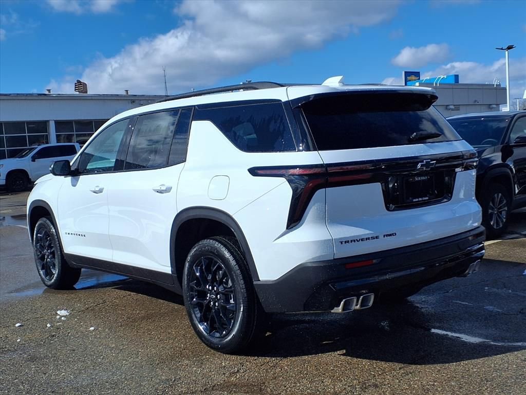 Thumbnail: 2026 Chevrolet Traverse - 6