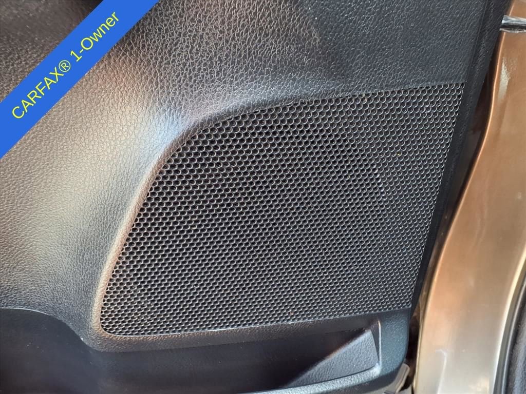Thumbnail: 2014 Toyota RAV4 - 18