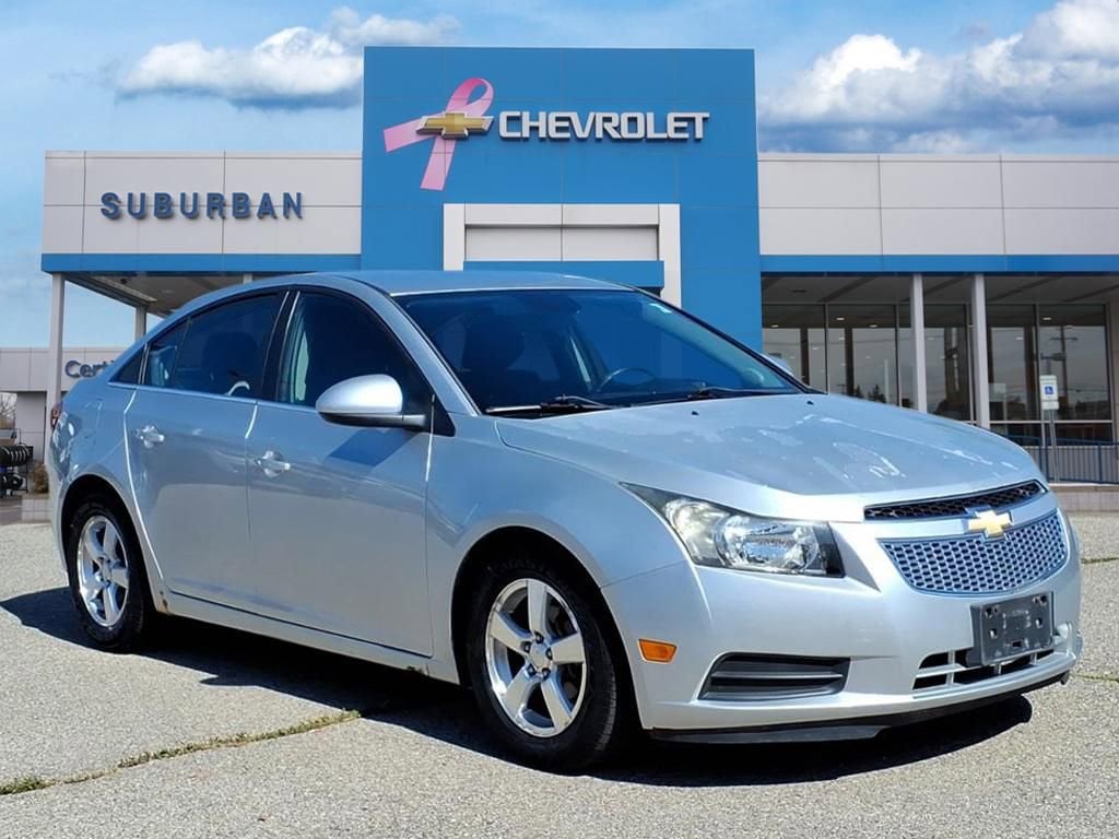 Thumbnail: 2014 Chevrolet Cruze - 3