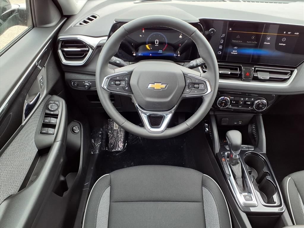 Thumbnail: 2026 Chevrolet TrailBlazer - 10