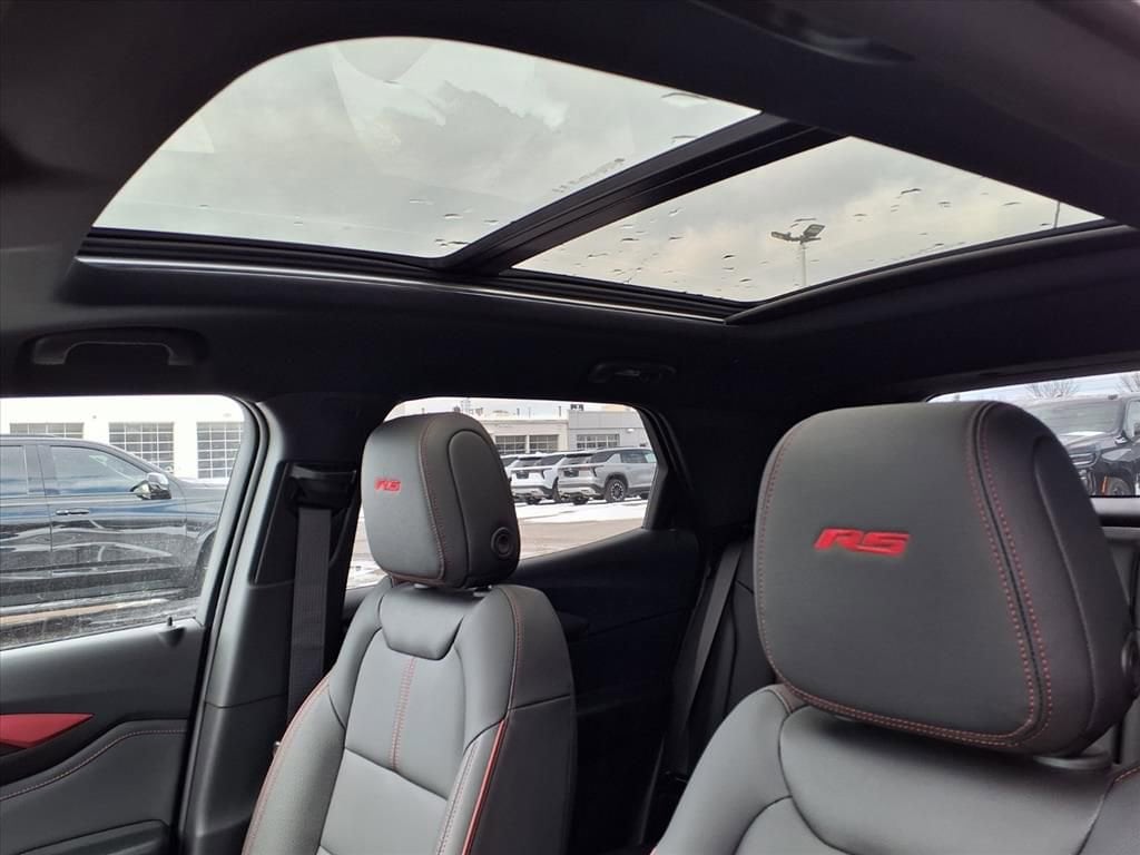 Thumbnail: 2026 Chevrolet TrailBlazer - 16