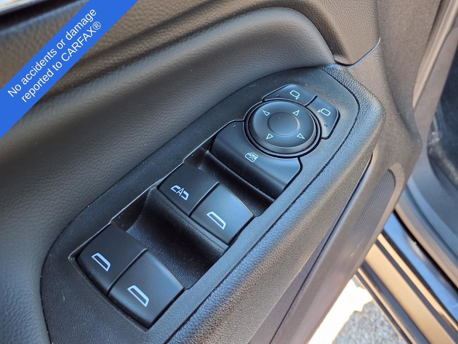 Thumbnail: 2024 Chevrolet Equinox - 15